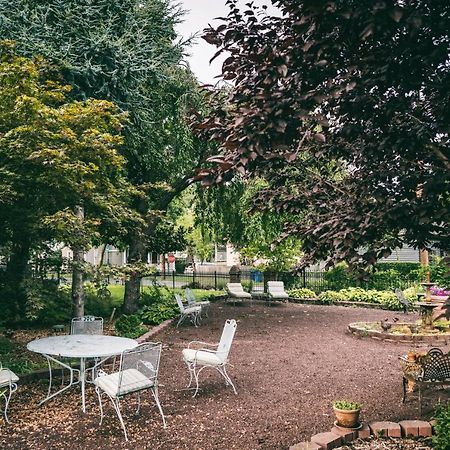 Hummingbird Inn Істон Екстер'єр фото
