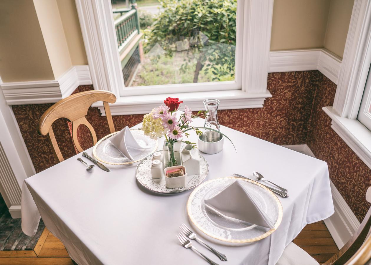 Hummingbird Inn Істон Екстер'єр фото