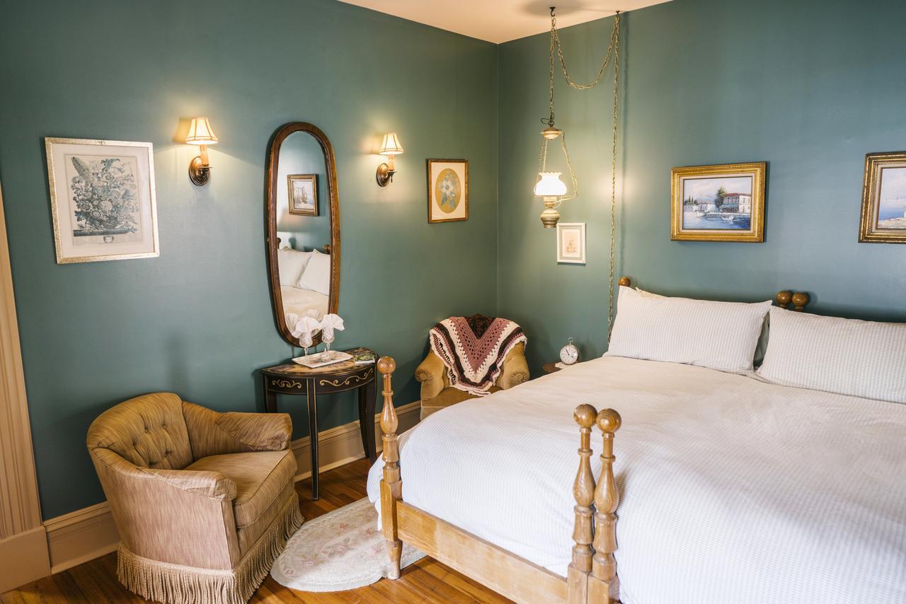 Hummingbird Inn Істон Екстер'єр фото