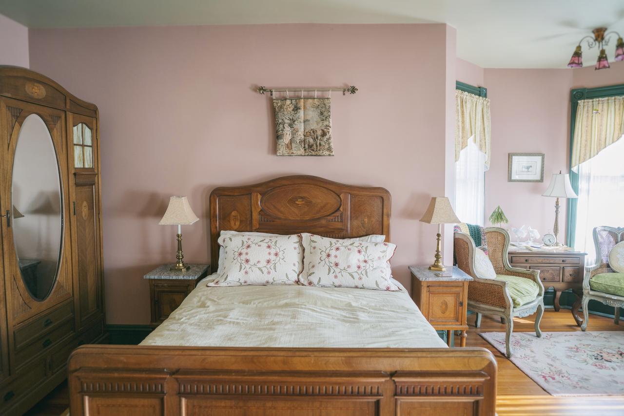 Hummingbird Inn Істон Екстер'єр фото