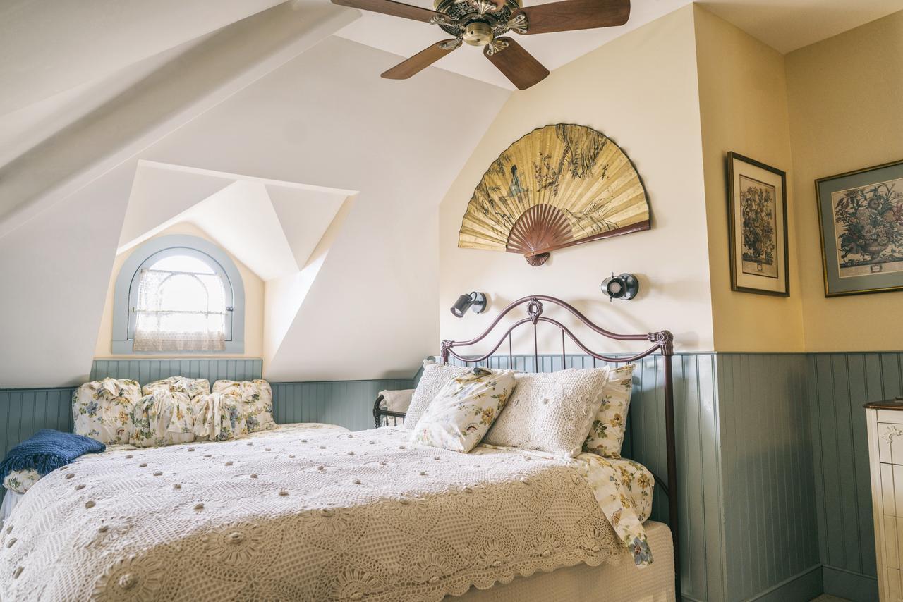 Hummingbird Inn Істон Екстер'єр фото